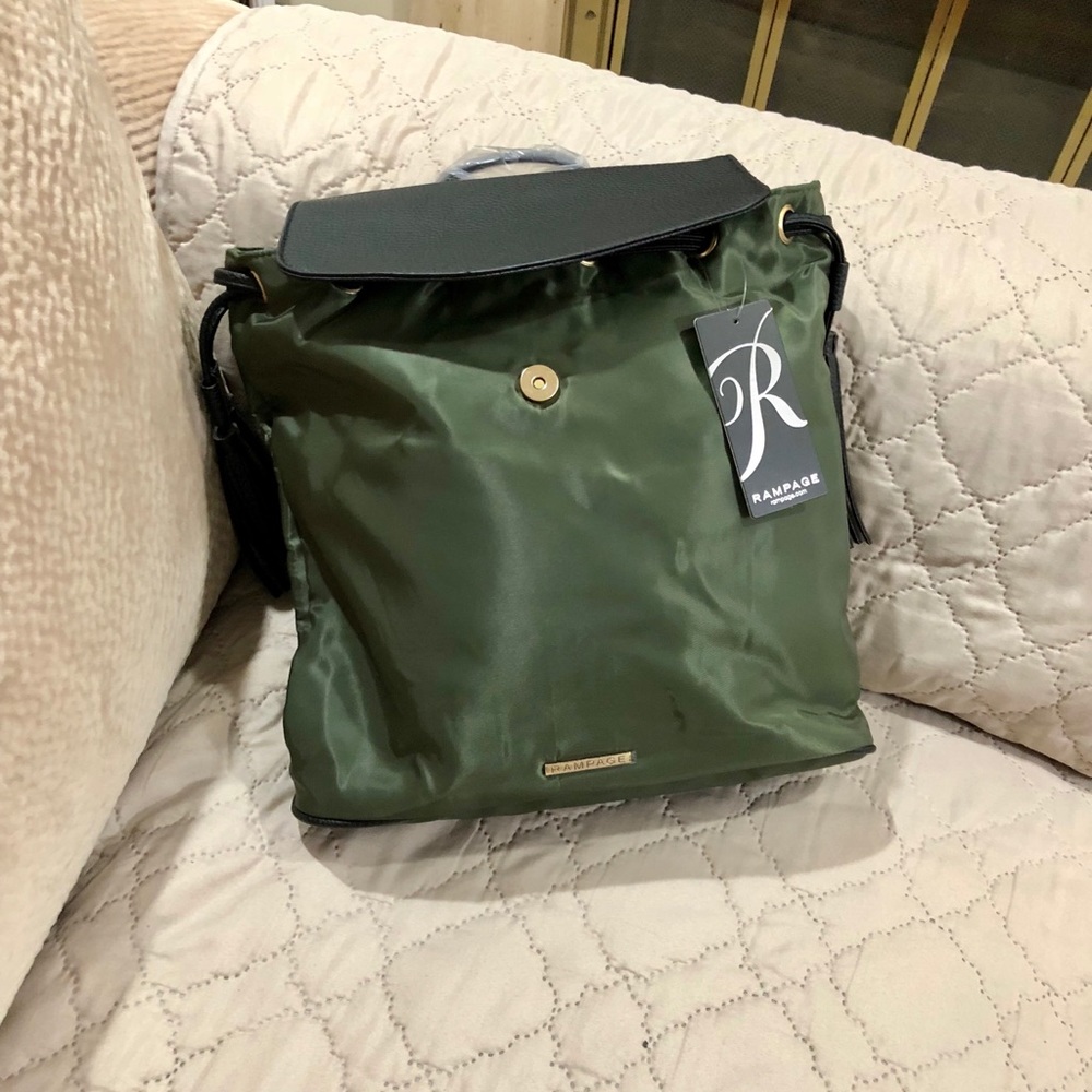 Rampage New w/tag Green Backpack .